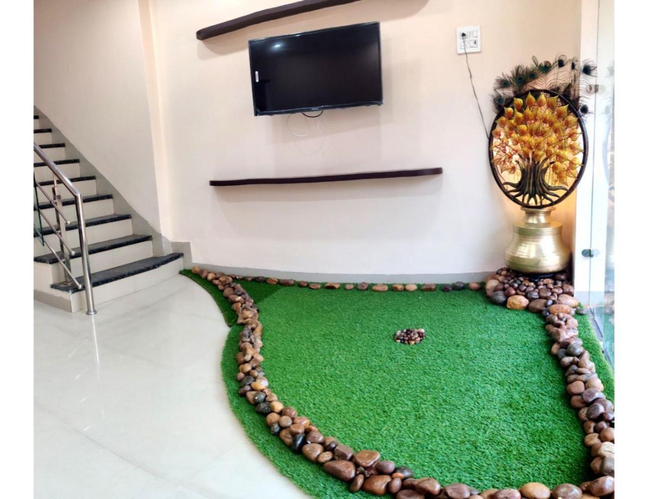 Hotel Pragati, Chanderi, Mp Экстерьер фото